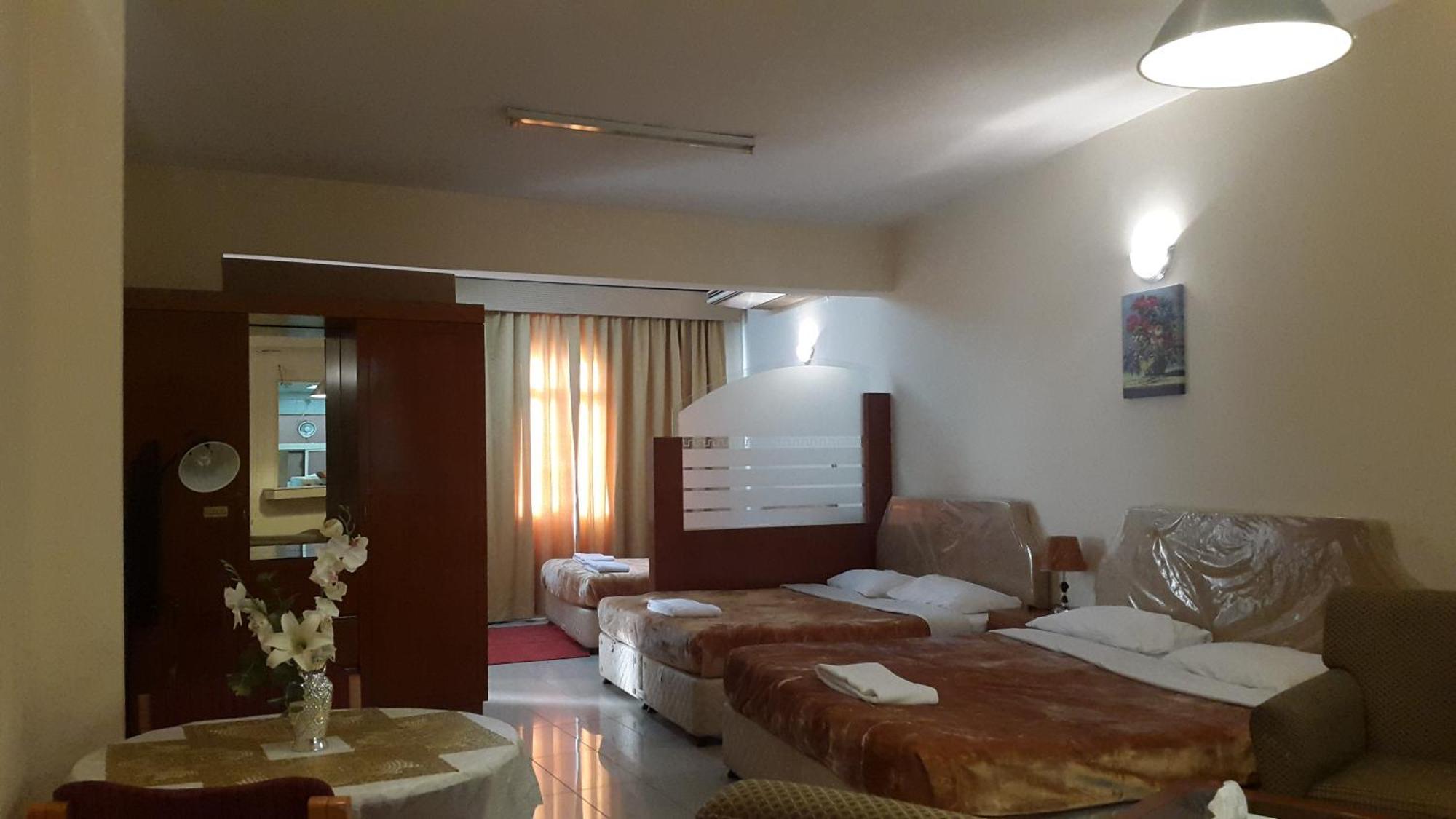 Al Raein Holiday Homes Dubai Exterior photo
